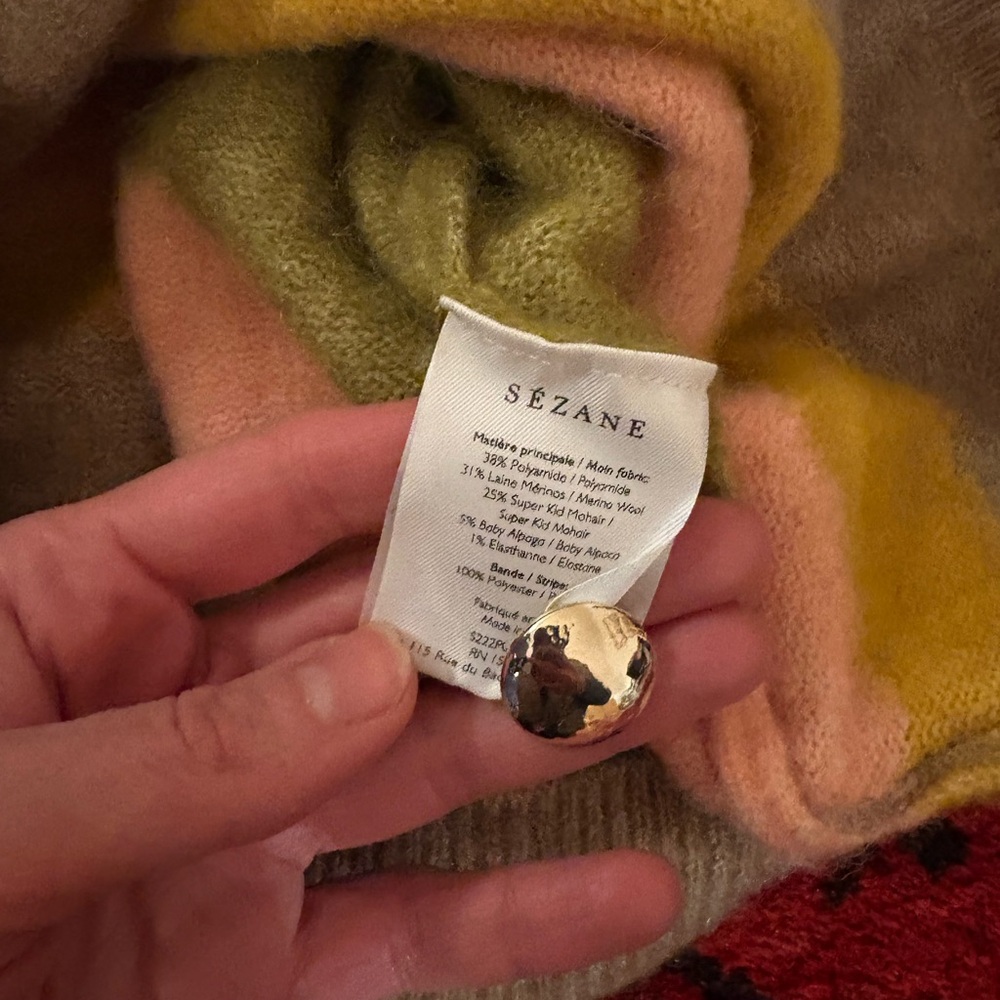 SOLD Sezane Howard Jumper - Picture 4 of 9